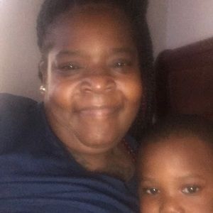 Meet your Posher, Regina